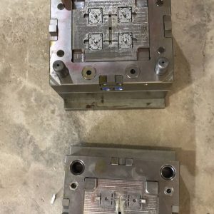 Exporting socket mold 2